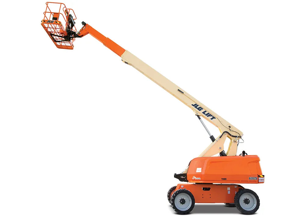 2023 JLG 600S