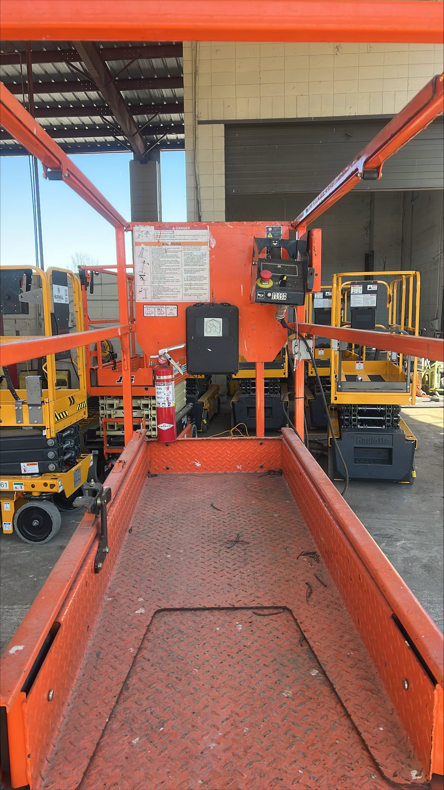 2018 JLG 1932RS