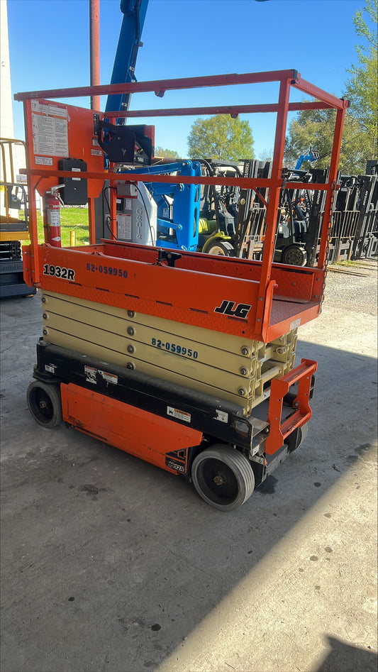 2018 JLG 1932RS